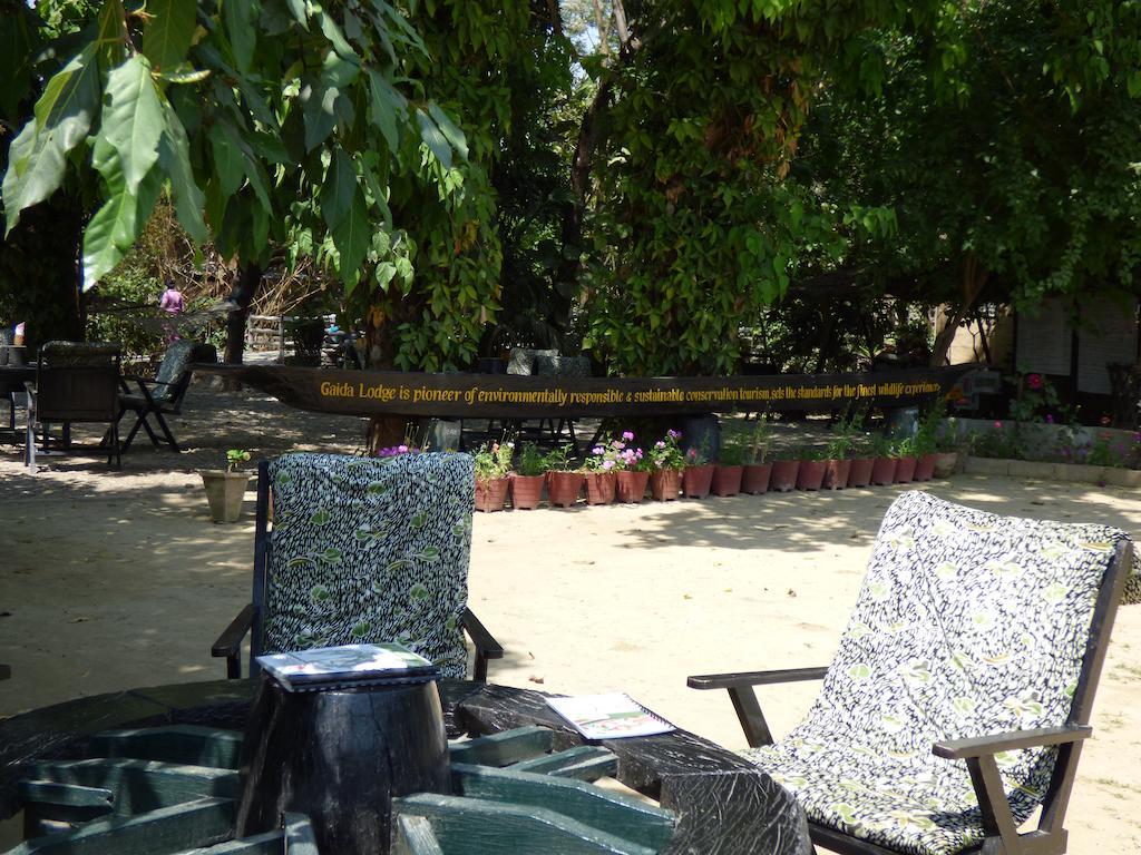 Chitwan Gaida Lodge Саураха Екстериор снимка